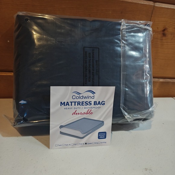 Coldwind Other - Coldwind Mattress Bag Moving Waterproof Protector Queen Size Bed with Handles